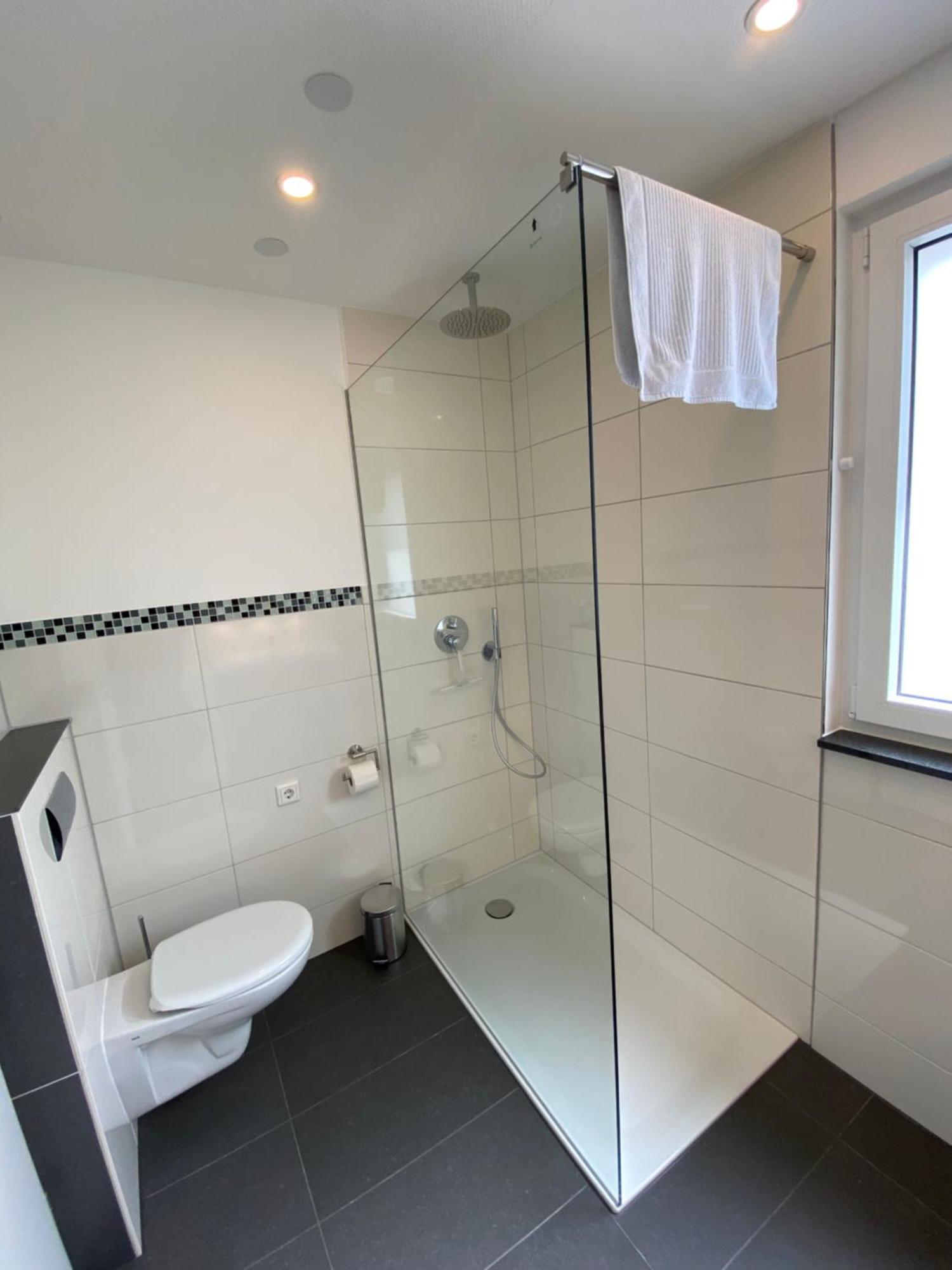 All-In Apartments In Fischeln Mit Gartenblick, Naehe Duesseldorf - Messe - Airport - Helios Krefeld Ngoại thất bức ảnh